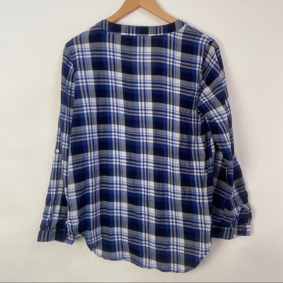 Gap Blue and White Plaid  Flannel Hi Low Top - Picture 8 of 8